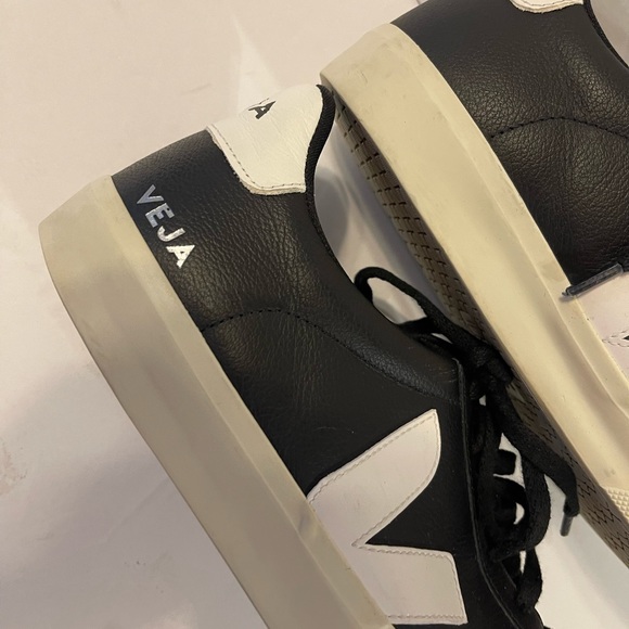 VEJA V-10 Training Mens Black / White Size 11 - Picture 10 of 13